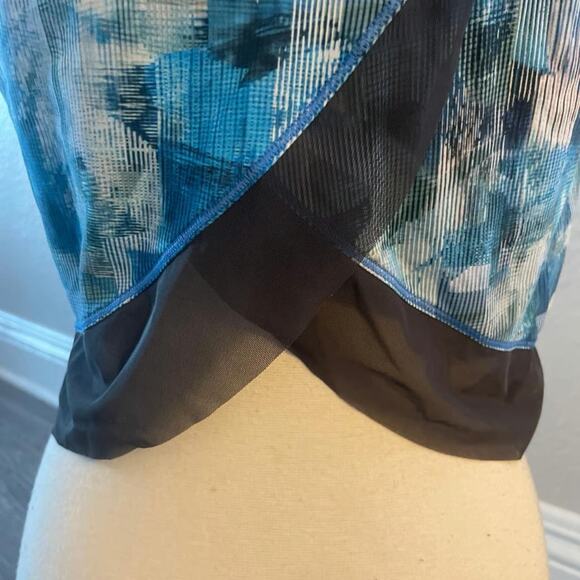 Lululemon Top - Picture 5 of 6